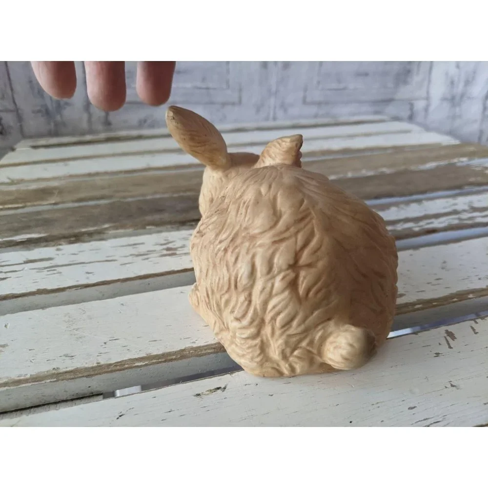 Brown‎ Easter bunny rabbit sculpture figurine home